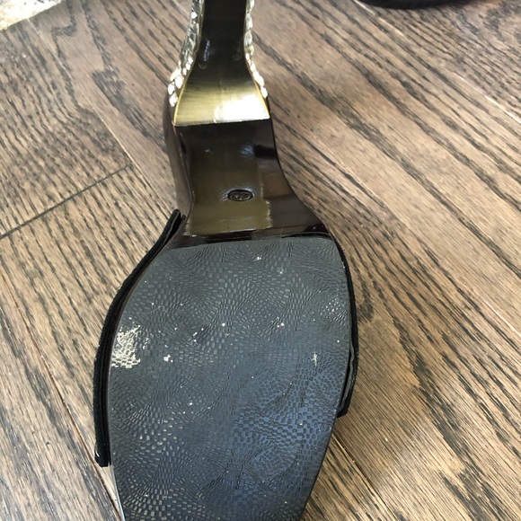 Black Crystal one of a kind shoe - Picture 4 of 5